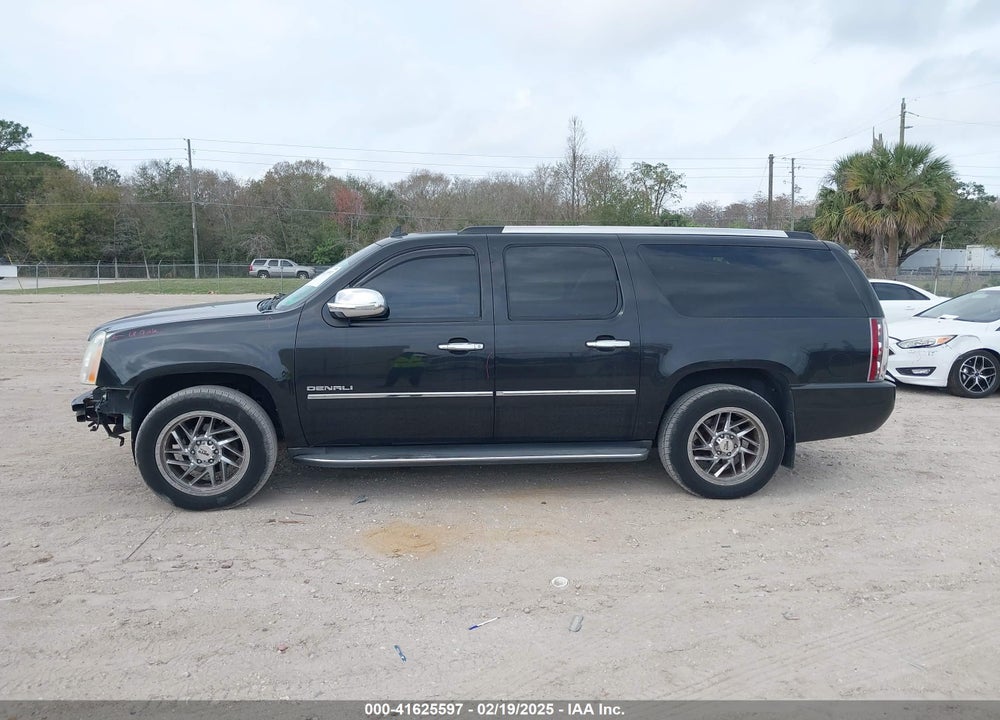 2011 GMC YUKON XL 1500 VIN: 1GKS2MEF8BR184114