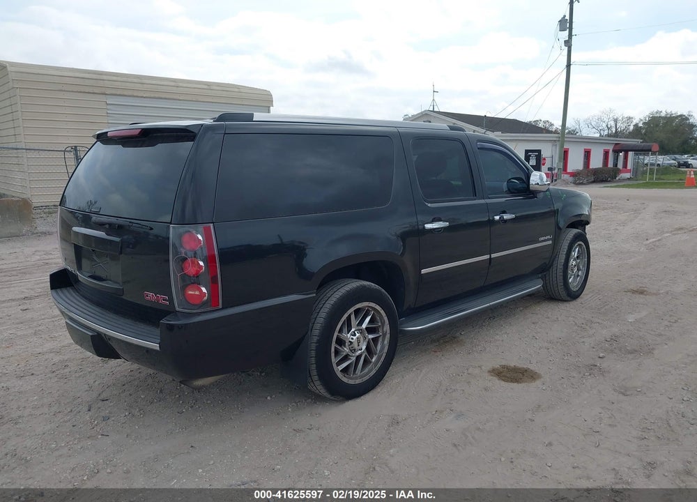 2011 GMC YUKON XL 1500 VIN: 1GKS2MEF8BR184114