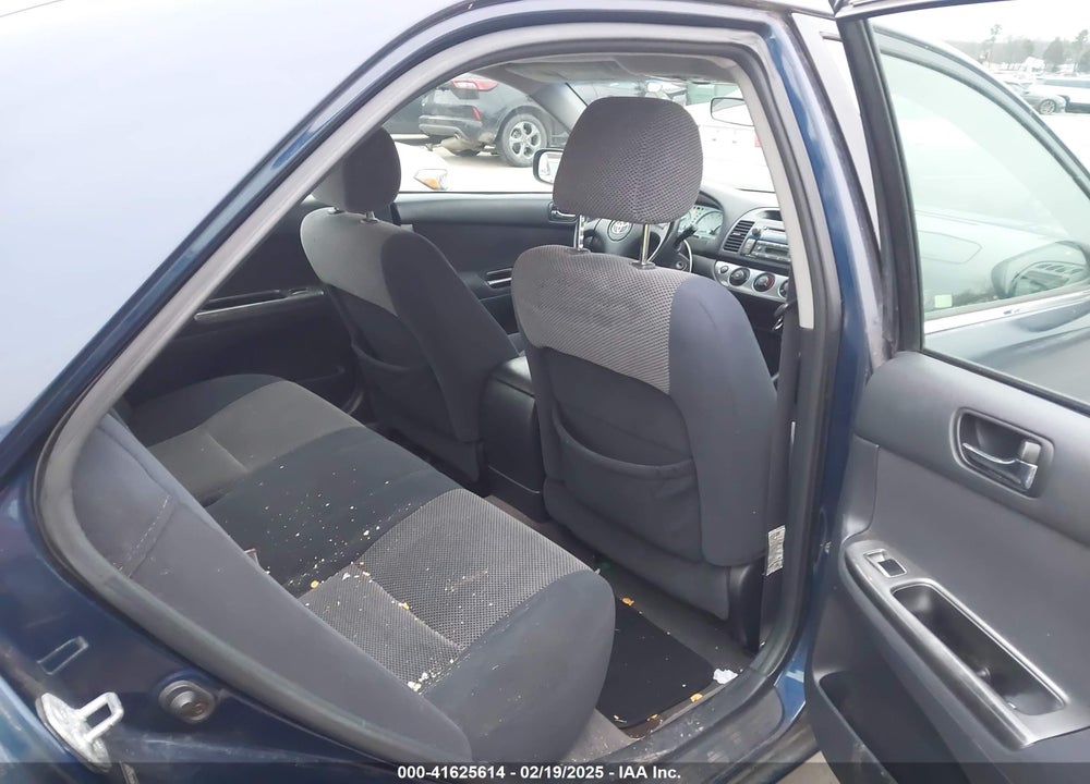 2004 TOYOTA CAMRY SE V6 VIN: 4T1BA32K84U505848