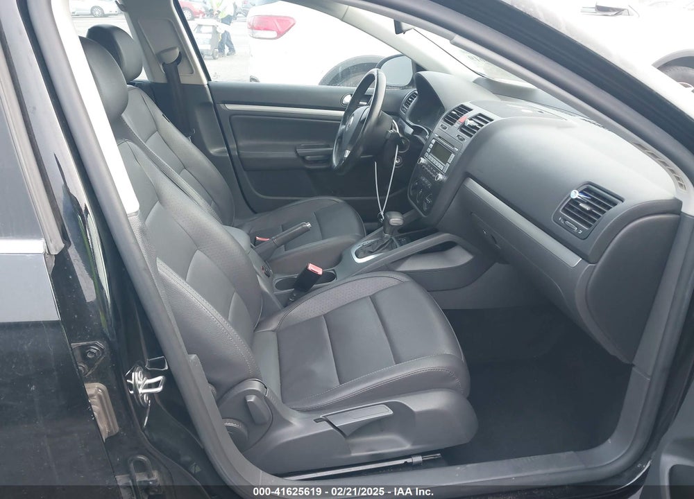 2008 VOLKSWAGEN JETTA SE/SEL VIN: 3VWRM71K48M026496
