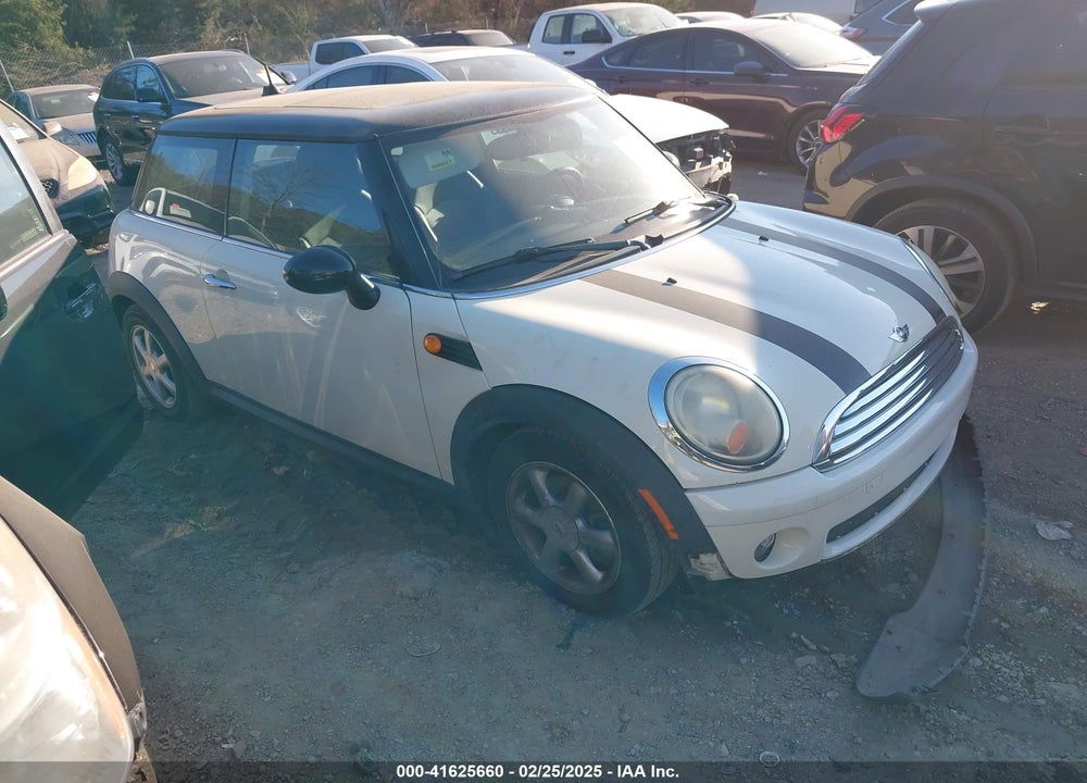 2009 MINI COOPER VIN: WMWMF33509TU72507