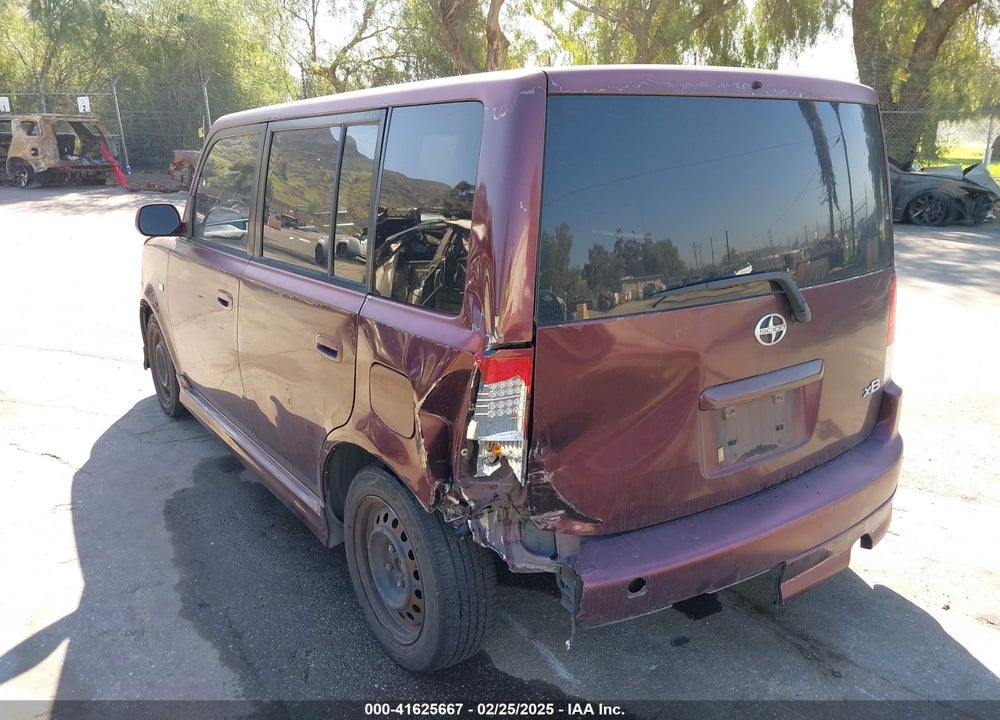 2005 SCION XB VIN: JTLKT324450212638