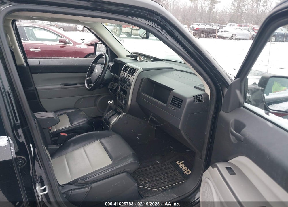 2007 JEEP PATRIOT LIMITED VIN: 1J8FF48W07D274075