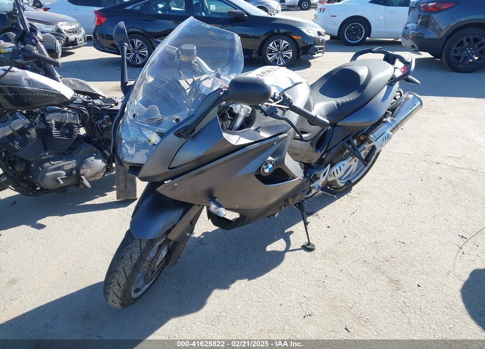2013 BMW F800 GT VIN: WB10B1301DZF87385