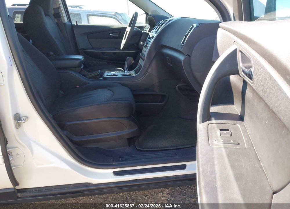 2012 GMC ACADIA SL VIN: 1GKKRNED9CJ276381