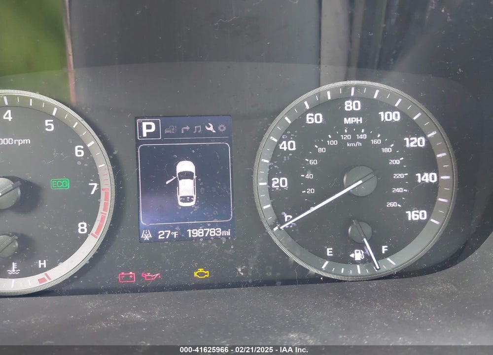 2015 HYUNDAI SONATA VIN: 5NPE24AF5FH206050