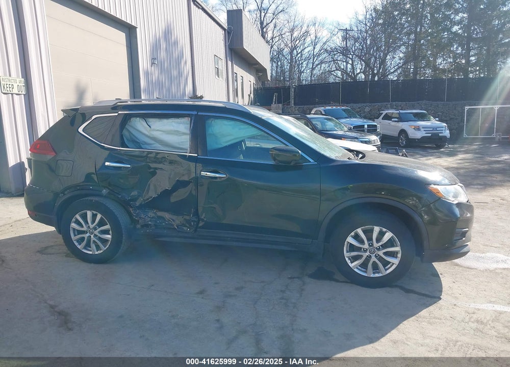 2018 NISSAN ROGUE VIN: 5N1AT2MV5JC845824