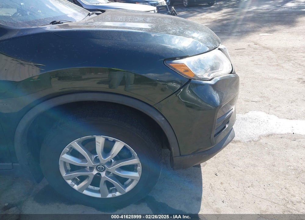 2018 NISSAN ROGUE VIN: 5N1AT2MV5JC845824