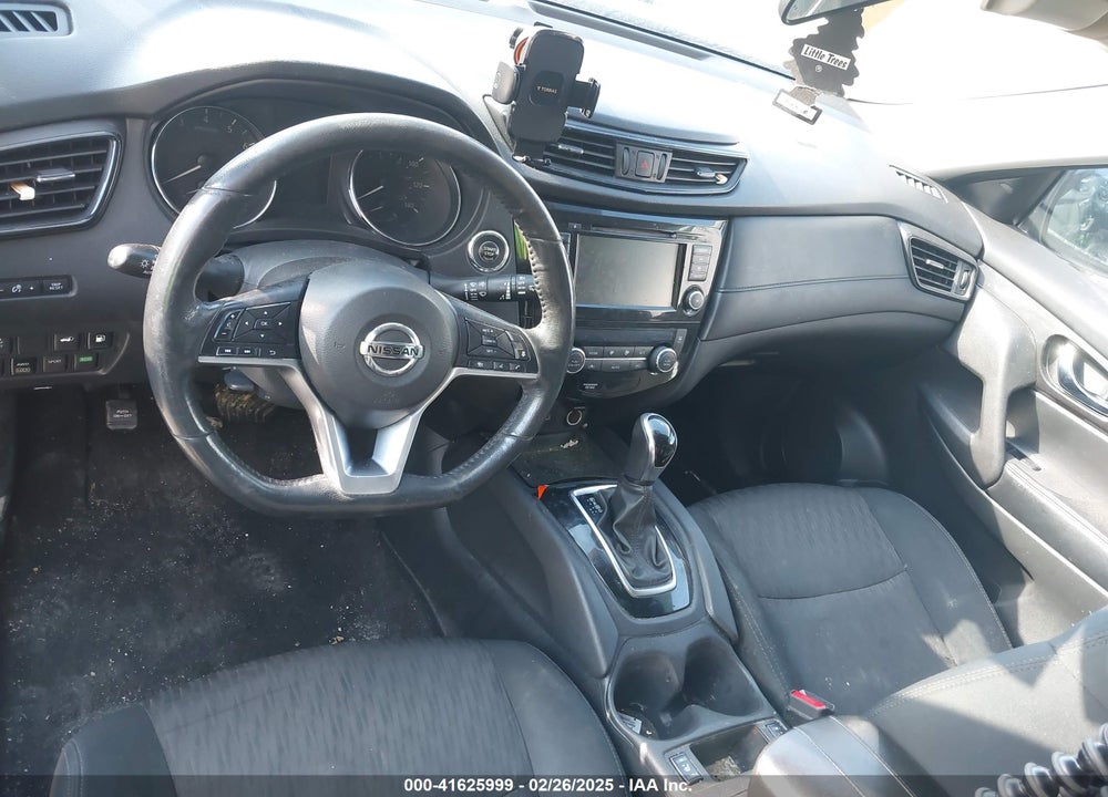 2018 NISSAN ROGUE VIN: 5N1AT2MV5JC845824