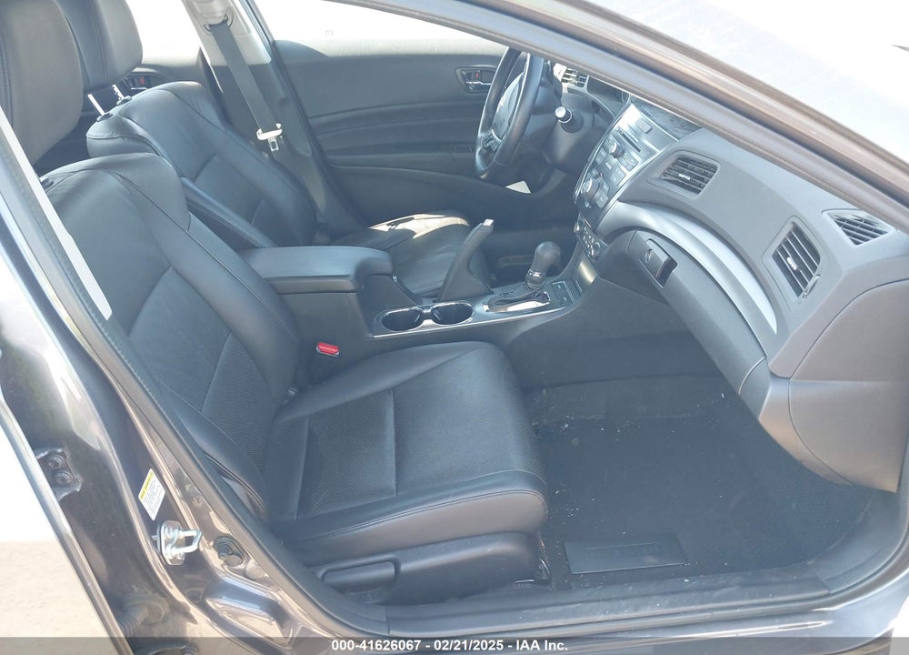 2015 ACURA ILX 2.0L VIN: 19VDE1F52FE004961