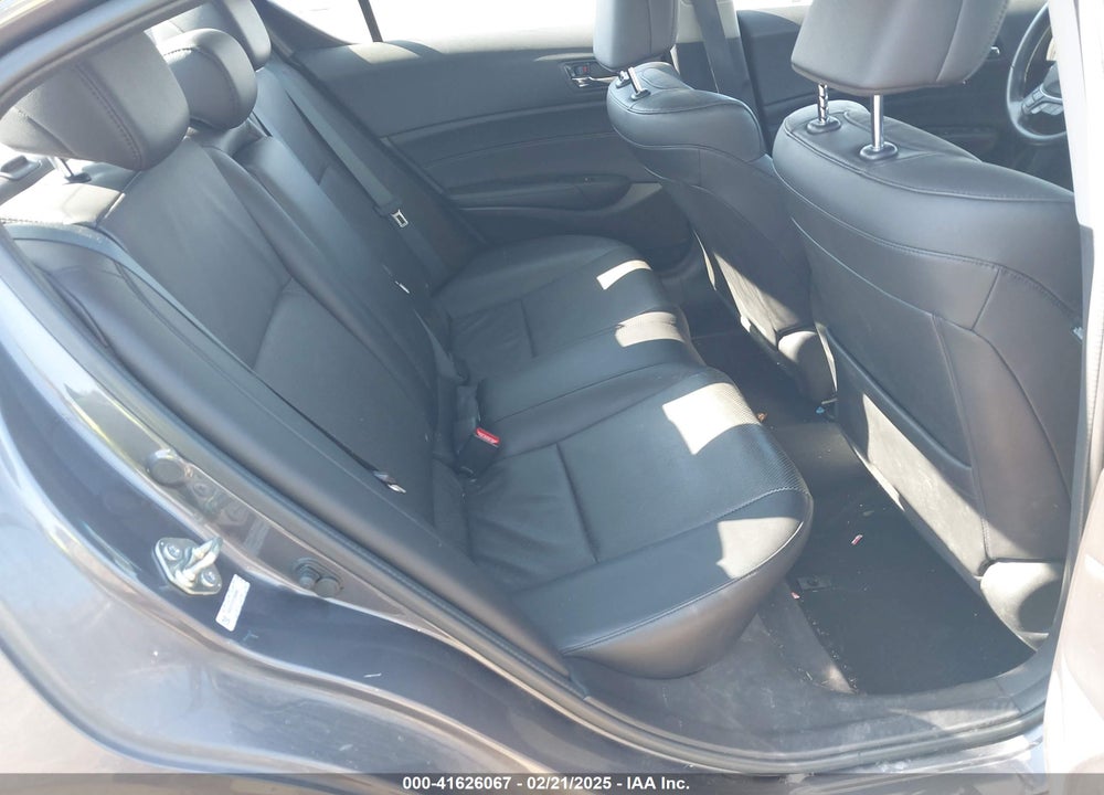 2015 ACURA ILX 2.0L VIN: 19VDE1F52FE004961