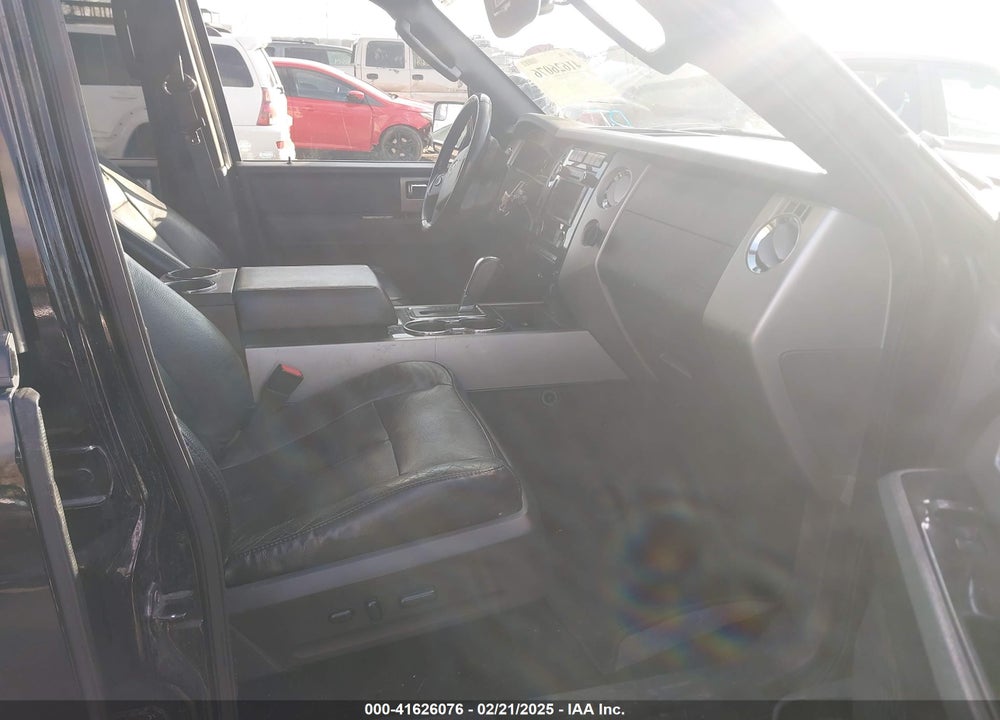 2013 FORD EXPEDITION EL VIN: 1FMJK2A58DEF20200