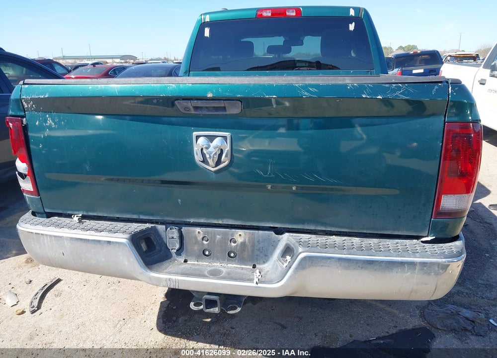 2019 RAM 1500 CLASSIC VIN: 1C6RR6FG5KS604551