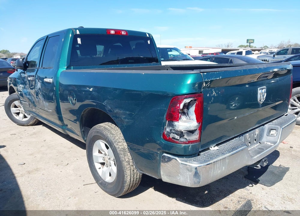 2019 RAM 1500 CLASSIC VIN: 1C6RR6FG5KS604551