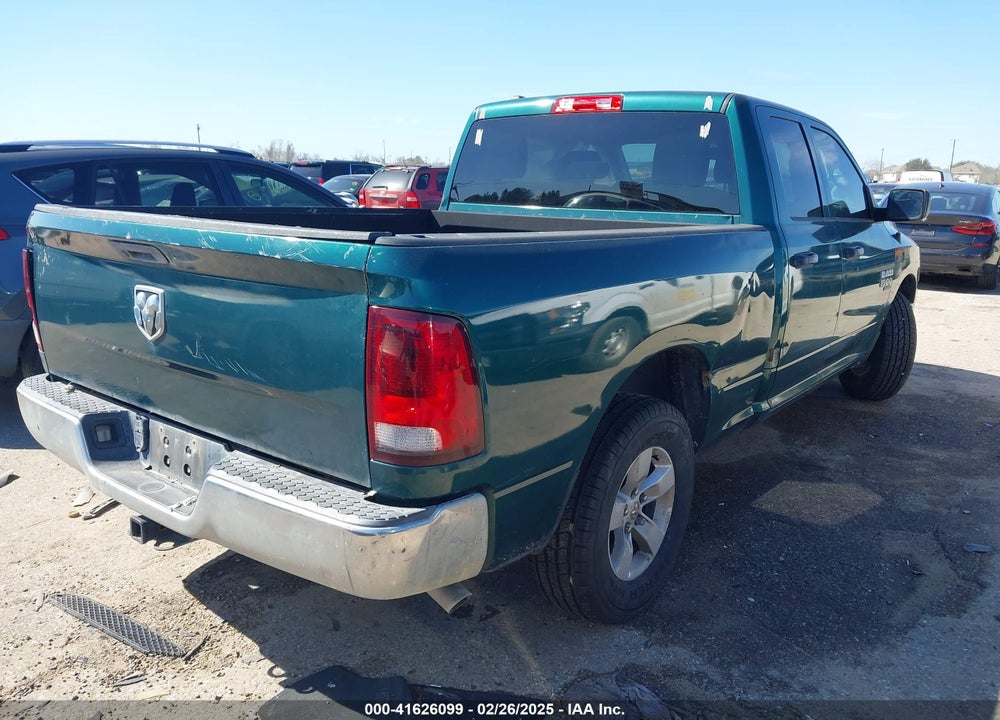 2019 RAM 1500 CLASSIC VIN: 1C6RR6FG5KS604551