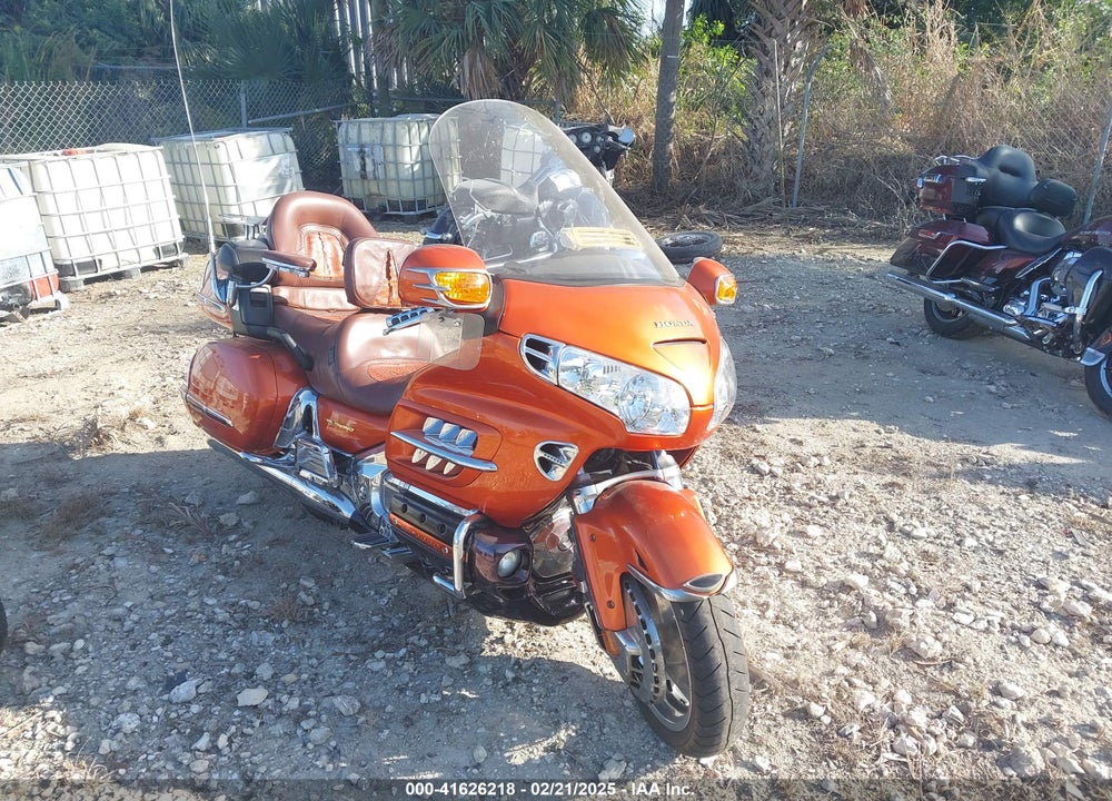 2002 HONDA GL1800 A VIN: 1HFSC47482A100625