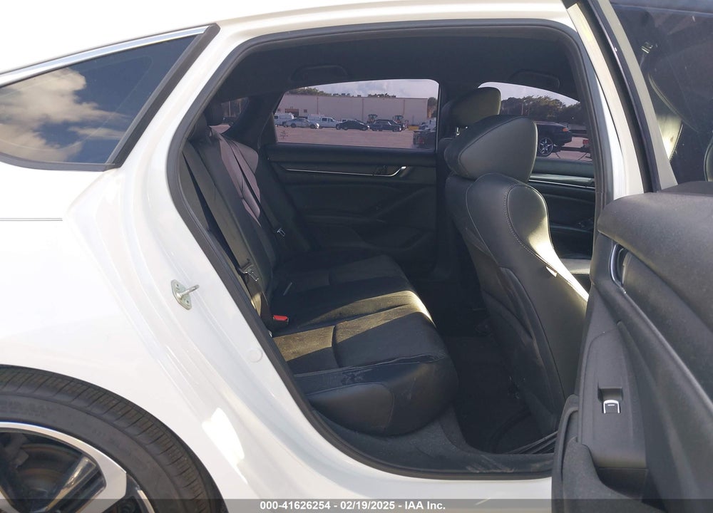 2018 HONDA ACCORD SPORT VIN: 1HGCV1F3XJA248467