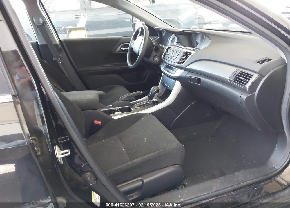 2013 HONDA ACCORD VIN: 1HGCR2F33DA159788