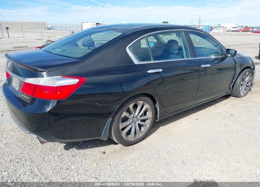 2014 HONDA ACCORD VIN: 1HGCR2F58EA308263