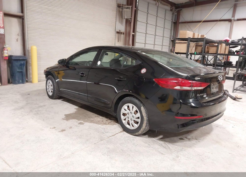 2018 HYUNDAI ELANTRA SE VIN: 5NPD74LF4JH316171
