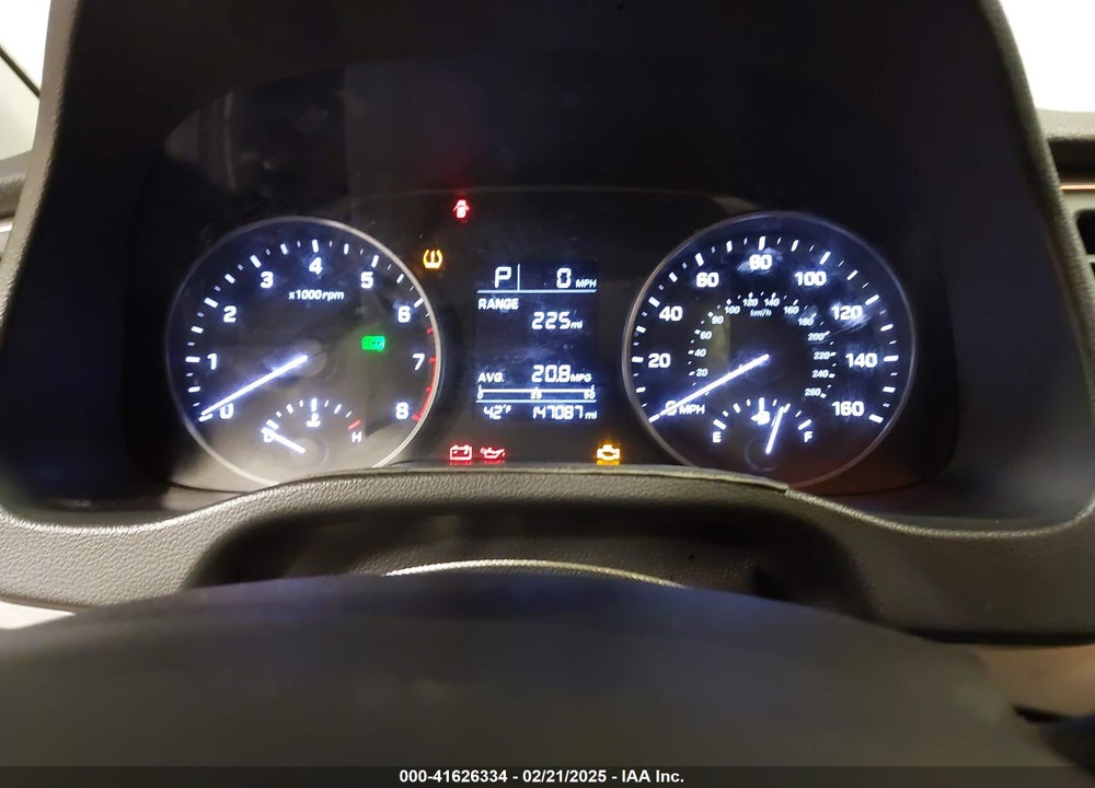 2018 HYUNDAI ELANTRA SE VIN: 5NPD74LF4JH316171