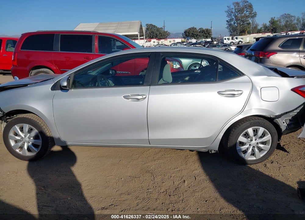 2016 TOYOTA COROLLA LE VIN: 5YFBURHE4GP568737