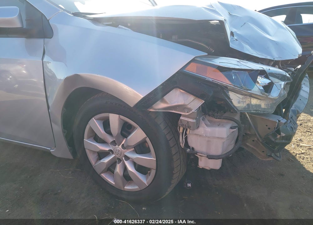 2016 TOYOTA COROLLA LE VIN: 5YFBURHE4GP568737