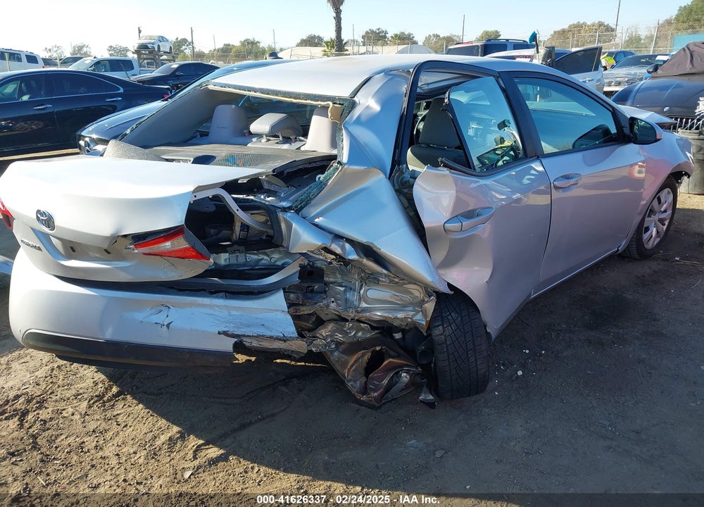 2016 TOYOTA COROLLA LE VIN: 5YFBURHE4GP568737