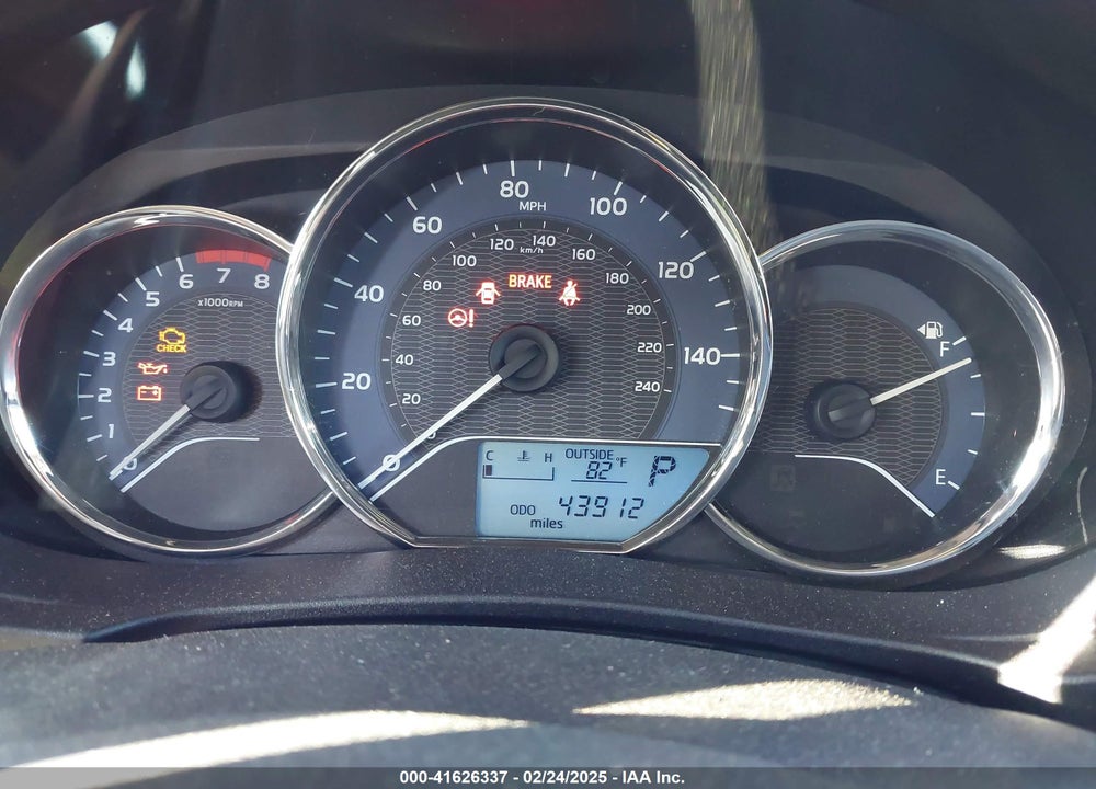 2016 TOYOTA COROLLA LE VIN: 5YFBURHE4GP568737