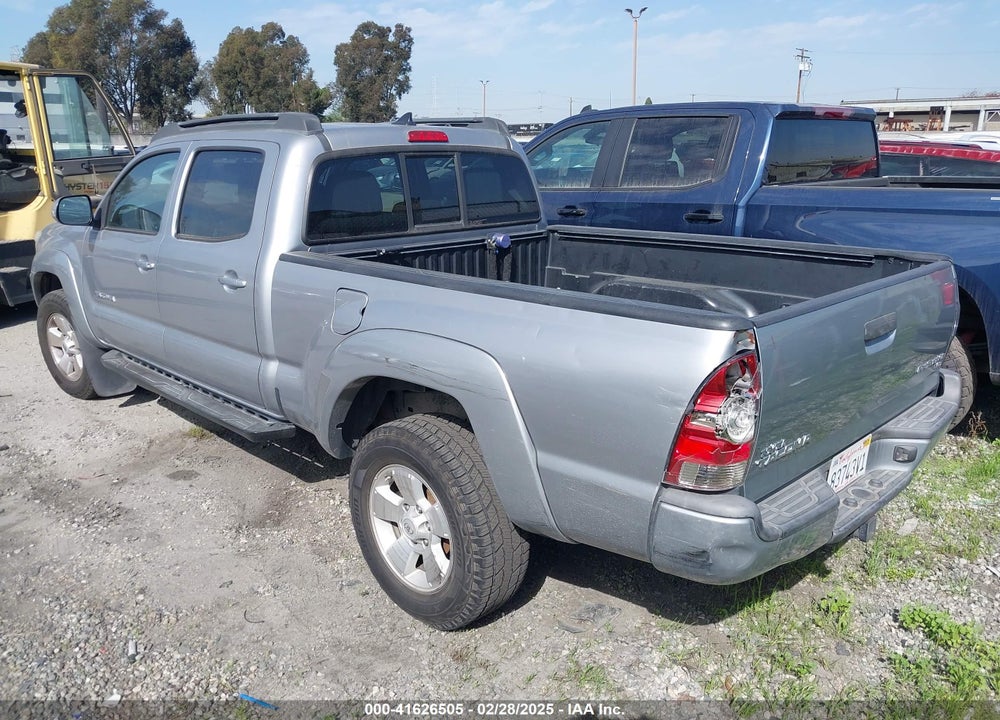 2015 TOYOTA TACOMA DBL CAB PRERUNNER LNG BED VIN: 3TMKU4HN1FM046933