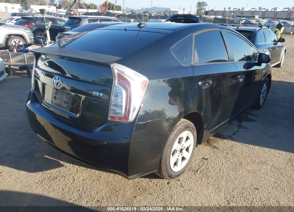 2014 TOYOTA PRIUS VIN: JTDKN3DU6E0361040
