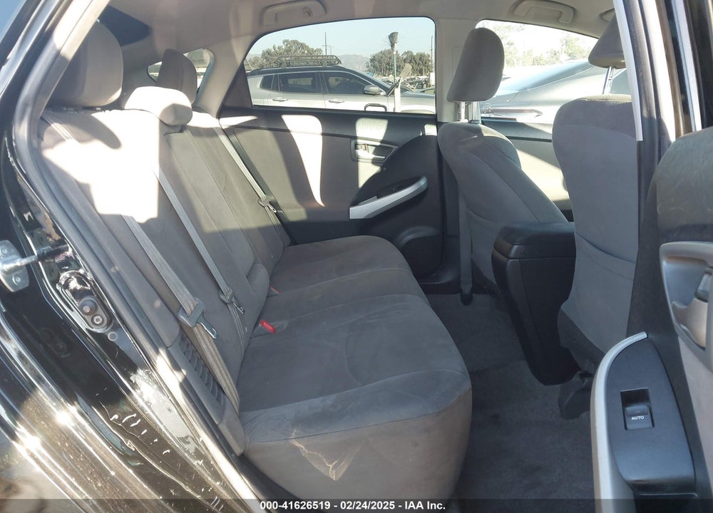 2014 TOYOTA PRIUS VIN: JTDKN3DU6E0361040