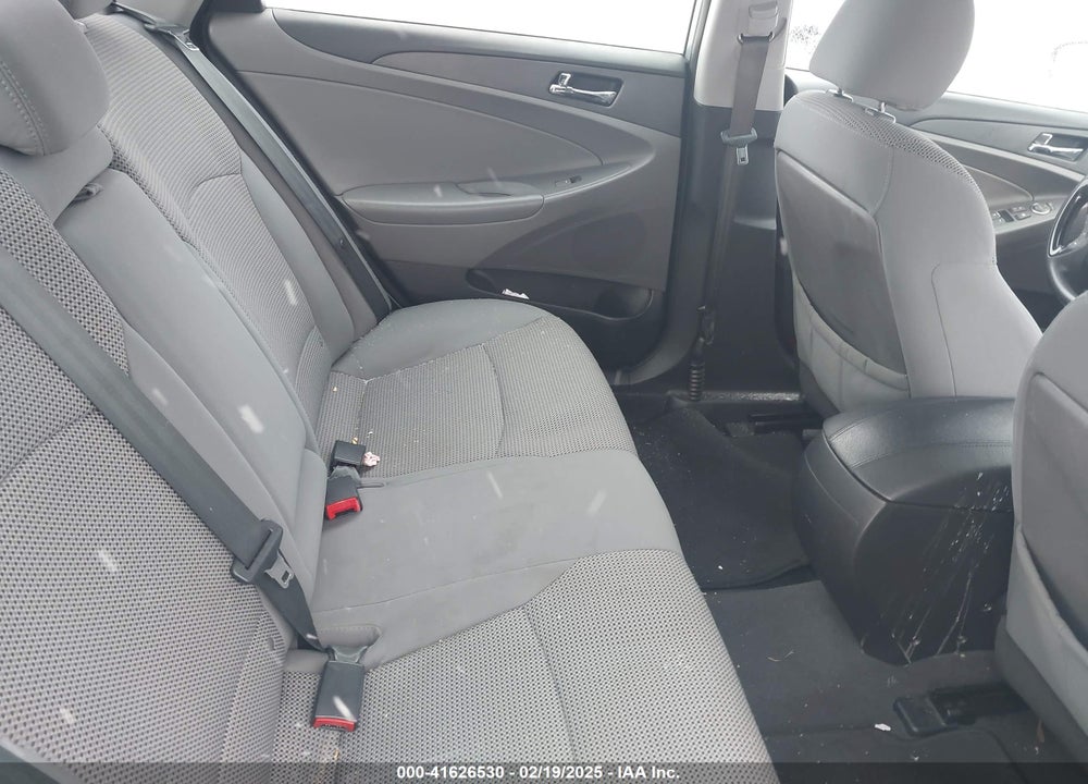 2013 HYUNDAI SONATA VIN: 5NPEB4AC0DH538285