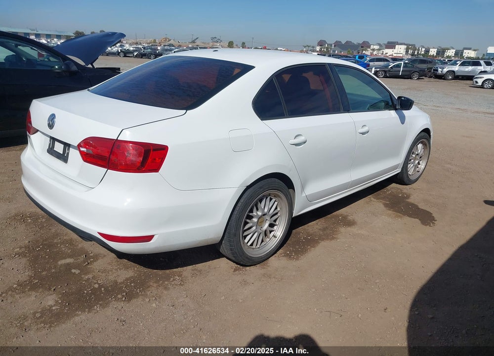 2014 VOLKSWAGEN JETTA VIN: 3VW1K7AJ7EM439342