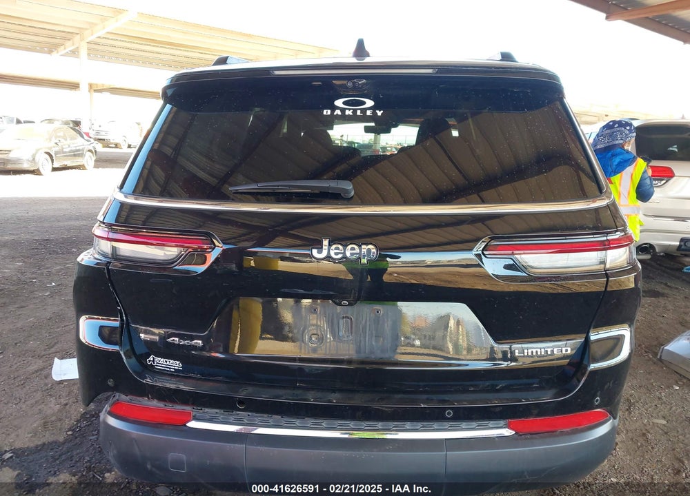 2023 JEEP GRAND CHEROKEE L LIMITED 4X4 VIN: 1C4RJKBG8P8739039