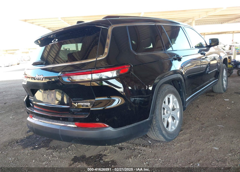 2023 JEEP GRAND CHEROKEE L LIMITED 4X4 VIN: 1C4RJKBG8P8739039