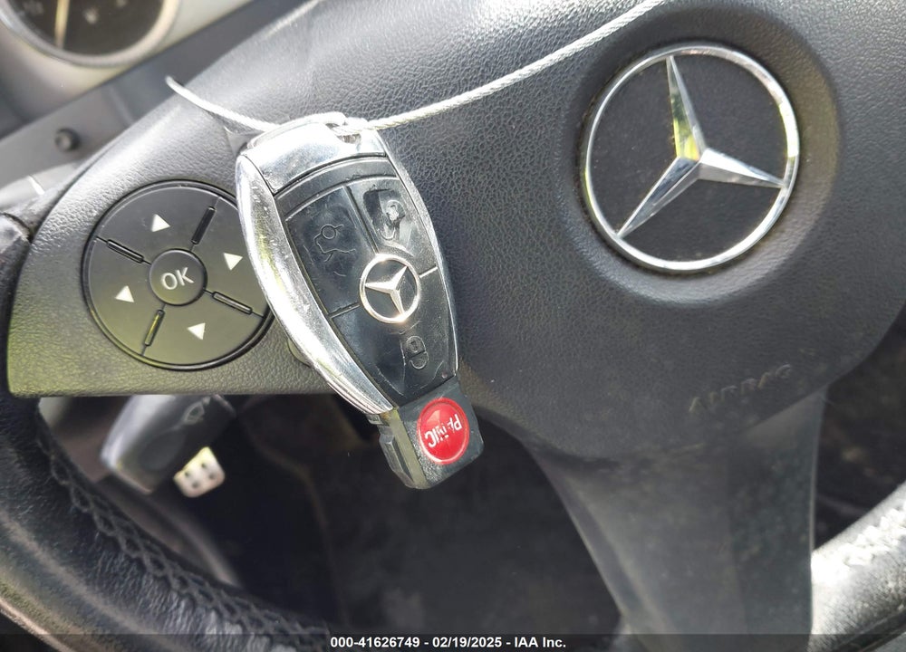 2008 MERCEDES-BENZ C 300 LUXURY/SPORT VIN: WDDGF54X68F067069