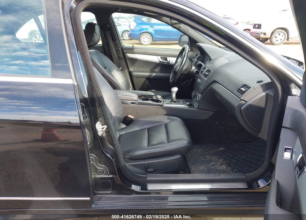 2008 MERCEDES-BENZ C 300 LUXURY/SPORT VIN: WDDGF54X68F067069