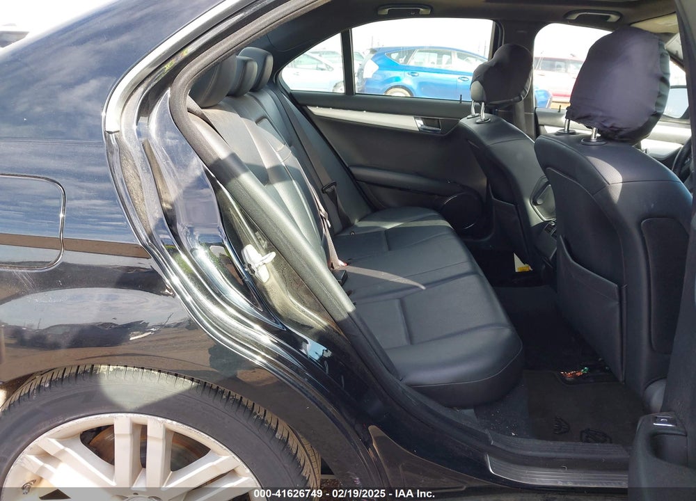2008 MERCEDES-BENZ C 300 LUXURY/SPORT VIN: WDDGF54X68F067069