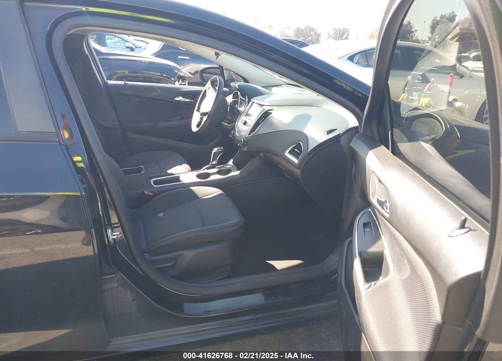 2017 CHEVROLET CRUZE VIN: 1G1BC5SM4H7190314