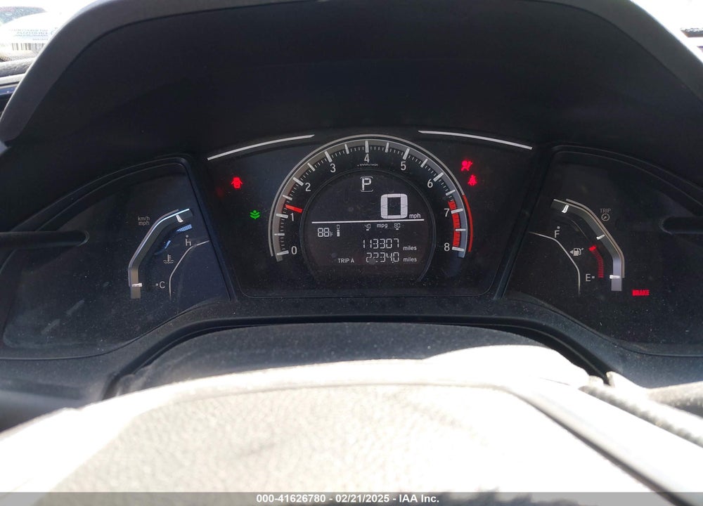 2018 HONDA CIVIC LX VIN: 2HGFC2F55JH609423