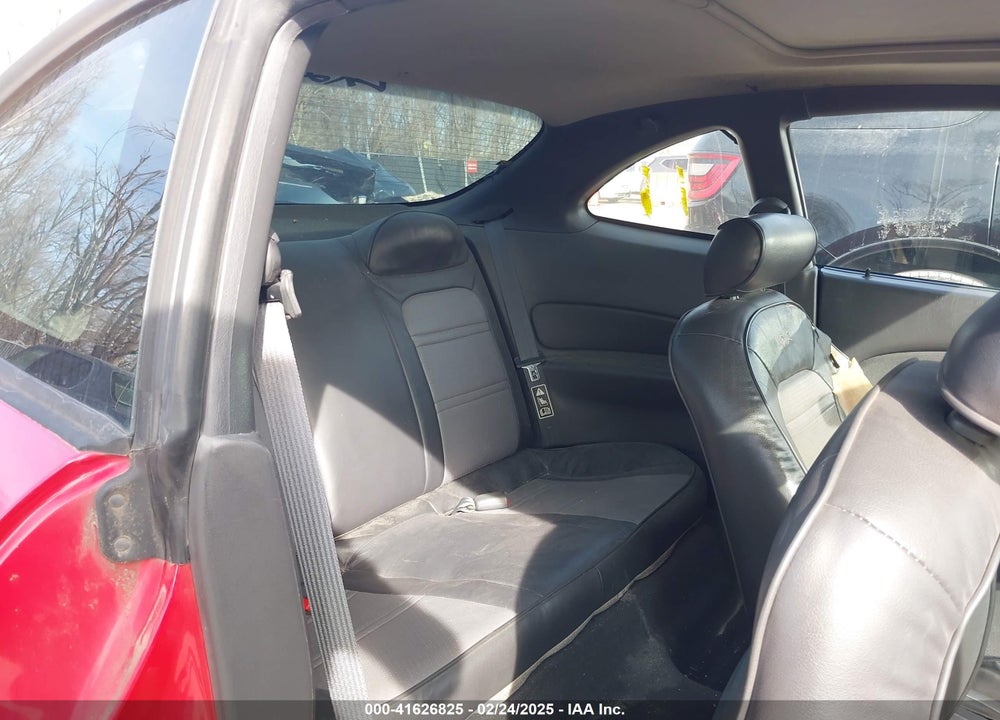 2002 FORD ESCORT ZX2 VIN: 3FAFP11332R150178