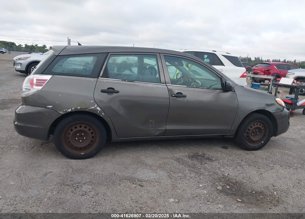 2005 TOYOTA MATRIX VIN: 2T1KR32E75C376281