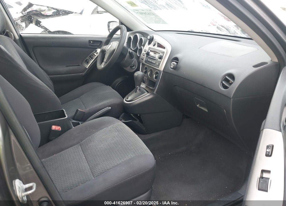 2005 TOYOTA MATRIX VIN: 2T1KR32E75C376281