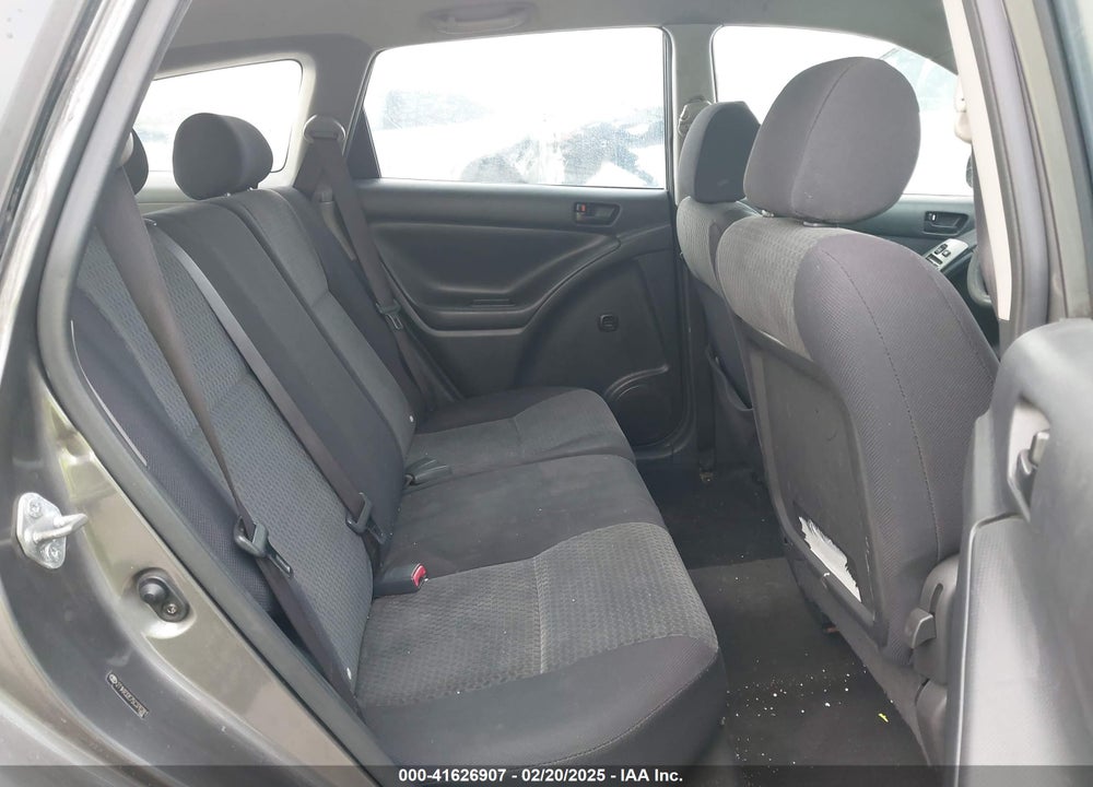 2005 TOYOTA MATRIX VIN: 2T1KR32E75C376281