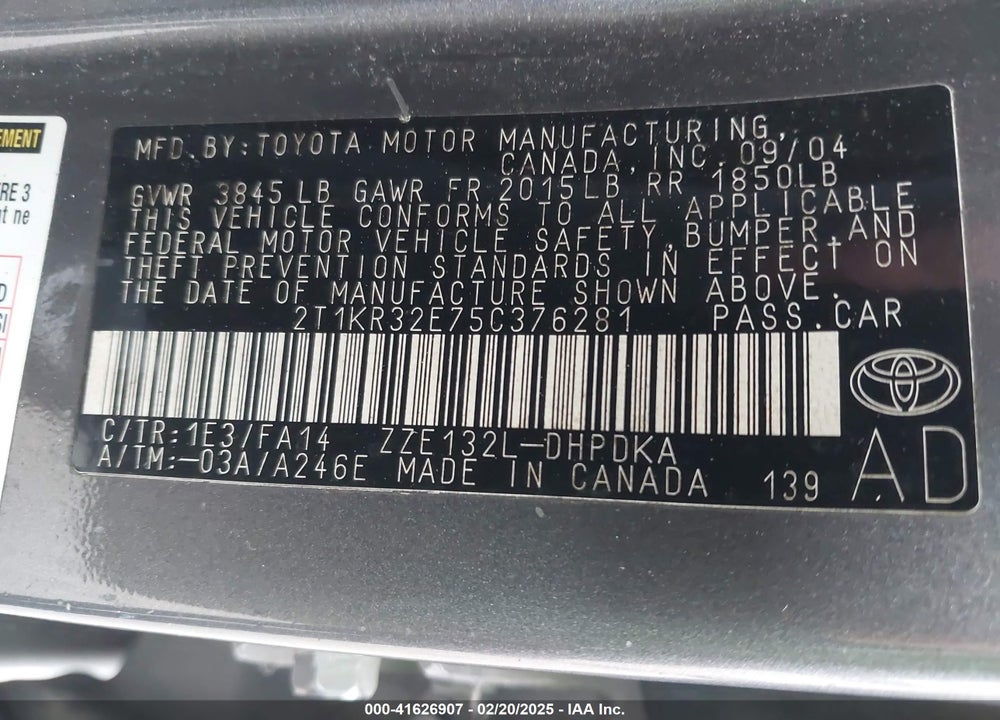 2005 TOYOTA MATRIX VIN: 2T1KR32E75C376281