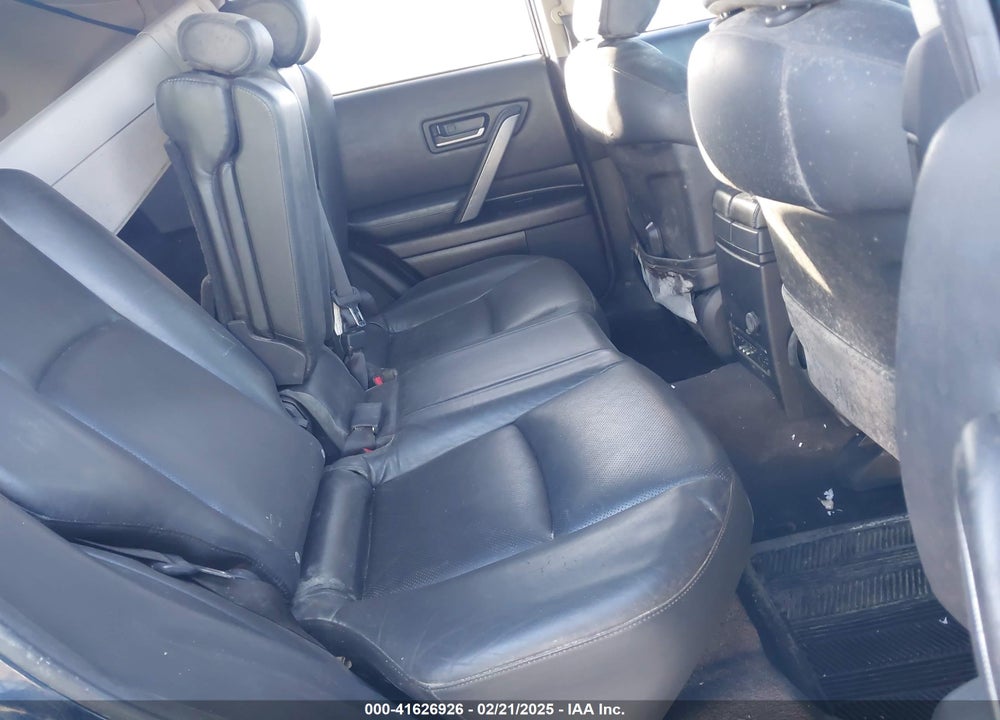 2005 INFINITI FX35 VIN: JNRAS08W75X215283