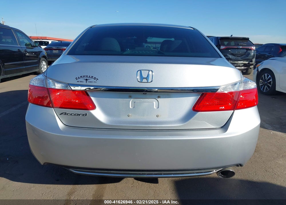 2015 HONDA ACCORD VIN: 1HGCR2F78FA012100