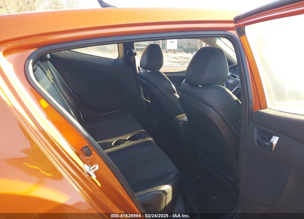 2013 HYUNDAI VELOSTER VIN: KMHTC6AD8DU099394
