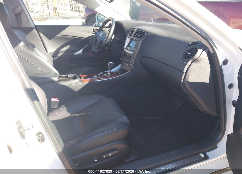 2008 LEXUS IS 350 VIN: JTHBE262782014216